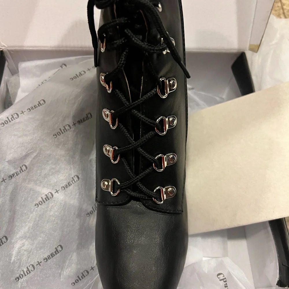 Single sole lace up stilleto boots. Manmade leather - Picture 6 of 6